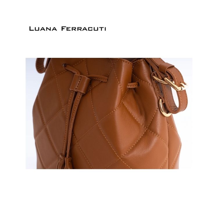 LUANA FERRACUTI SOFYA Handbag